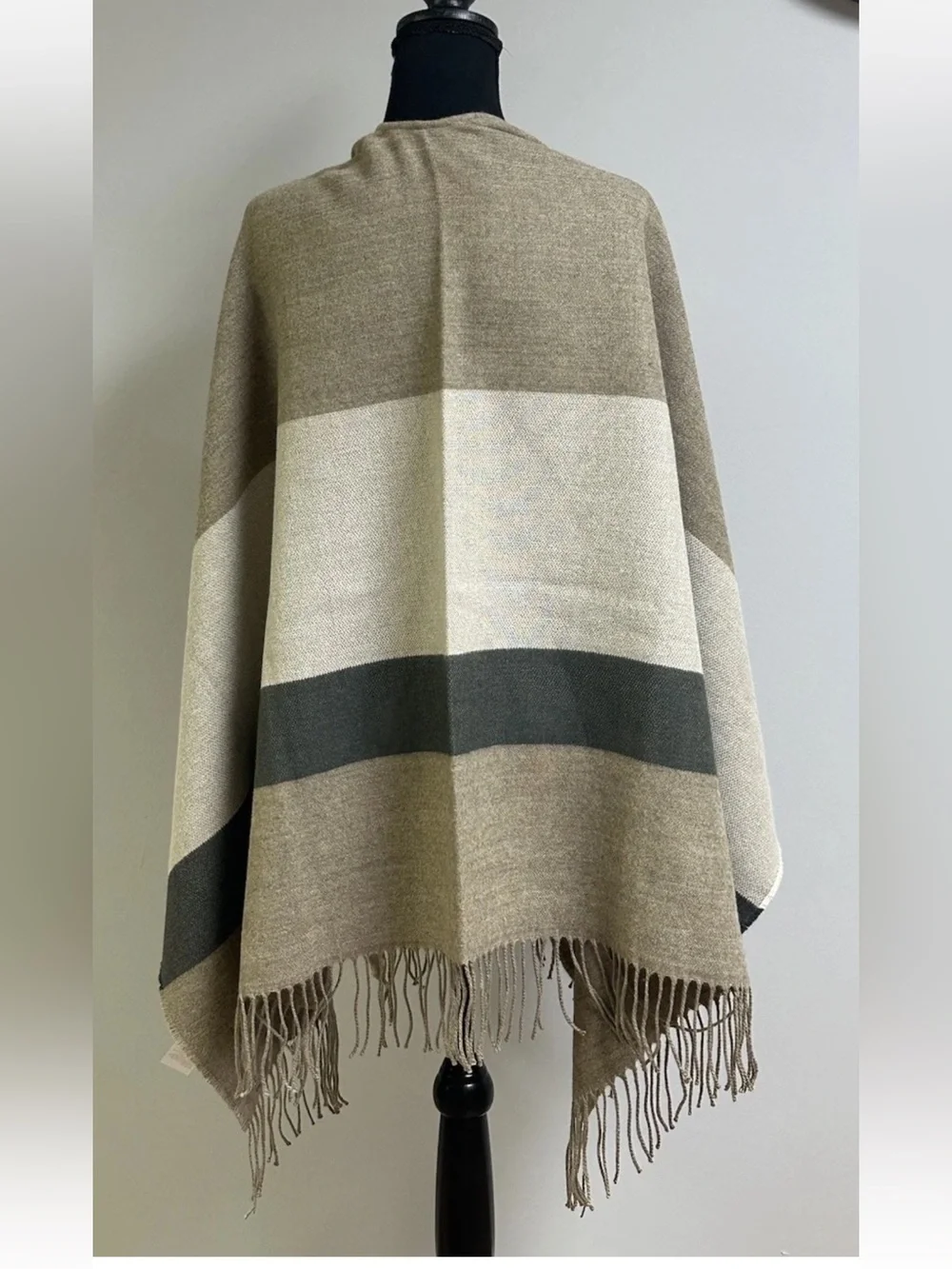 Uniqlo 2 Way Stole Scarf Womens Brown Wrap 100% Acrylic